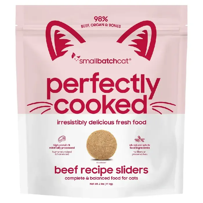 Smallbatch Perfectly Cooked Beef cat food 2-lb package front