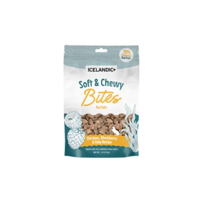 Icelandic+ Cat Treat Chewy Bites Chicken Blackberry 1.8oz